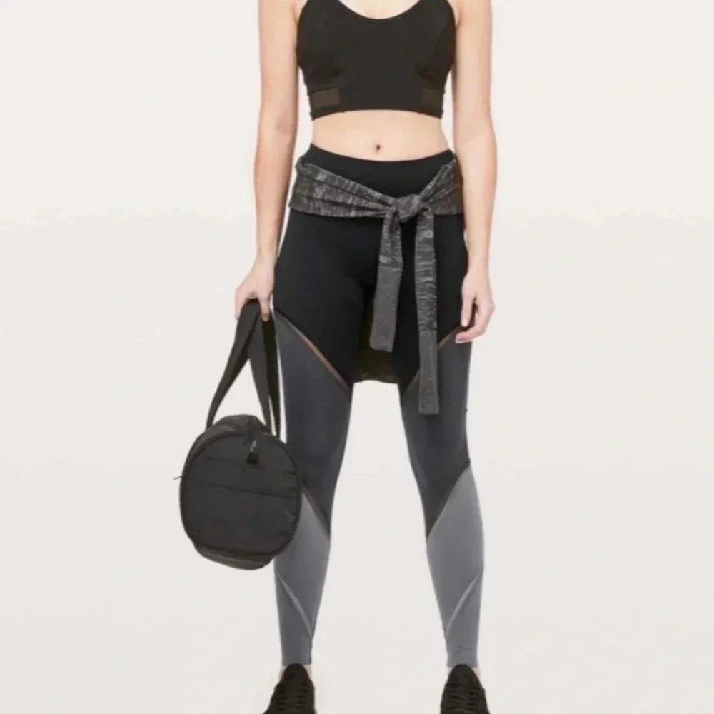 Lululemon Color Me Ombré Black Gray Yoga Leggings Womens size 10